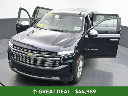 Used 2023 Chevrolet Suburban Premier image 43