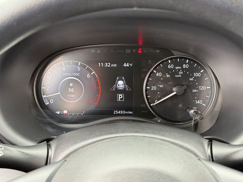 Certified 2023 Nissan Kicks SV w/ Interior Electronics Package image 13