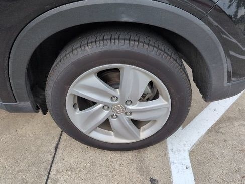 Used 2019 Honda HR-V EX image 5