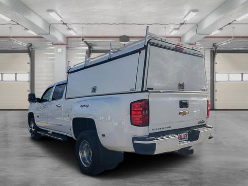 Used 2015 Chevrolet Silverado 3500 High Country w/ Duramax Plus Package image 5