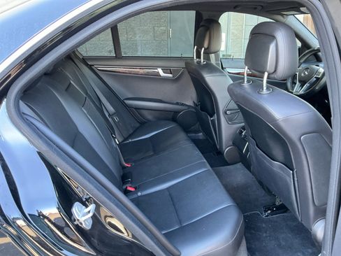 Used 2014 Mercedes-Benz C 250 Sedan image 18
