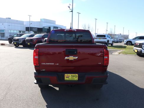 Used 2019 Chevrolet Colorado LT w/ LT Convenience Package image 6