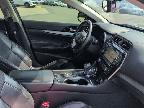 Used 2017 Nissan Maxima 3.5 SV FWD image 7