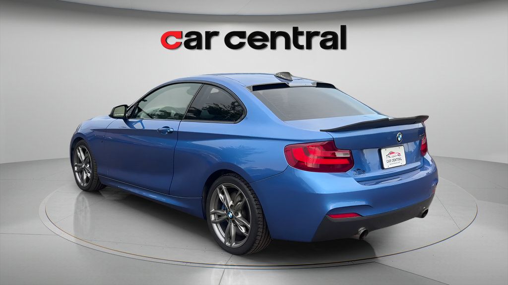 Used 2014 BMW M235i Coupe RWD image 3