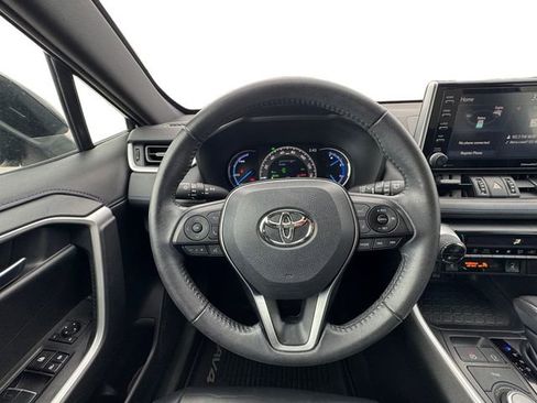 Used 2020 Toyota RAV4 XSE image 12