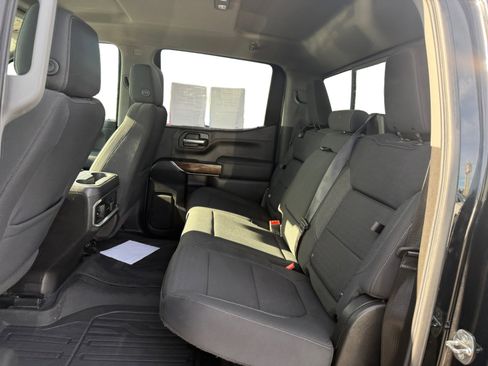 Used 2021 GMC Sierra 1500 Elevation w/ Preferred Package image 16