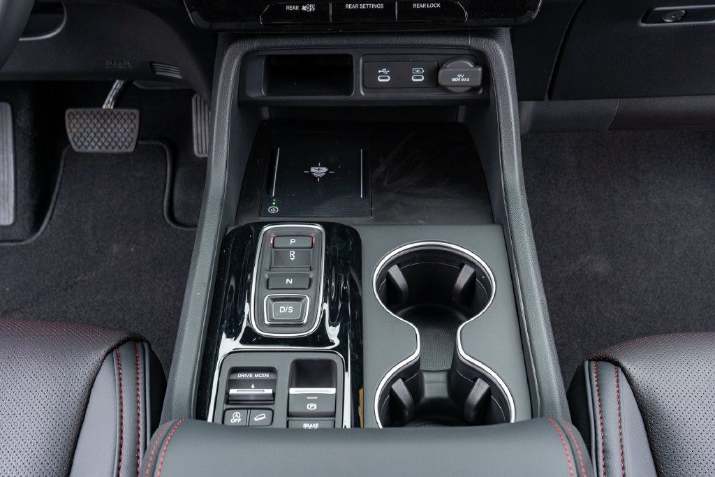 New 2026 Honda Pilot Black Edition image 24