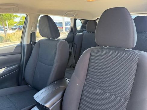 Used 2020 Nissan Rogue Sport S FWD image 10