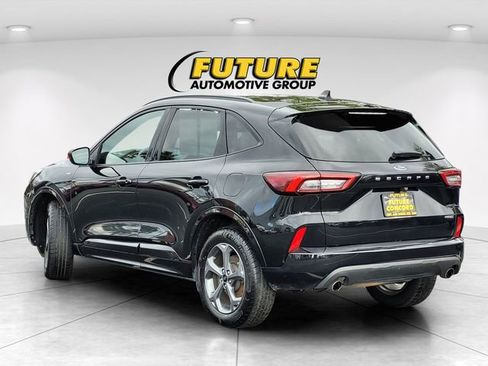 Used 2024 Ford Escape ST-Line image 6