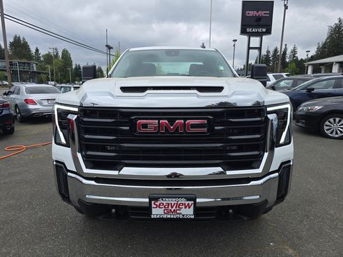 New 2026 GMC Sierra 3500 Pro AWD/4WD image 2