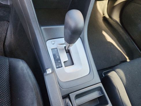 Used 2016 Subaru Impreza 2.0i Premium image 22