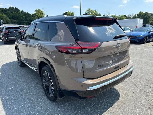 Used 2024 Nissan Rogue Platinum w/ Platinum Premium Package AWD/4WD image 5