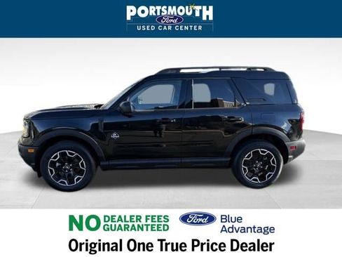 Used 2025 Ford Bronco Sport Outer Banks w/ Outer Banks Tech Package+ image 2