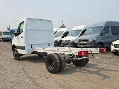 Used 2024 Mercedes-Benz Sprinter 3500 image 19
