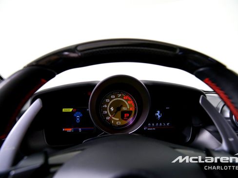 Used 2020 Ferrari F8 Tributo RWD image 13