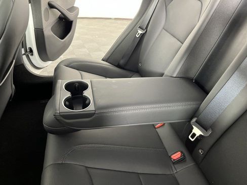 Used 2024 Tesla Model 3 Standard Range RWD image 36