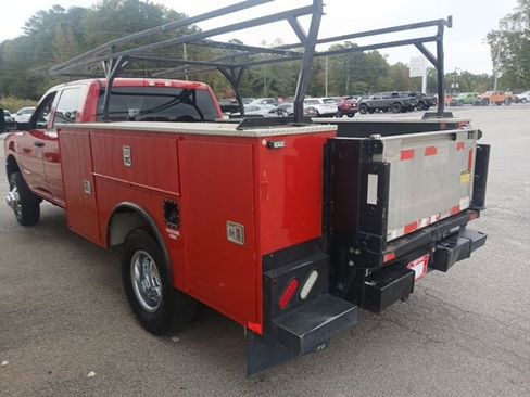 Used 2019 RAM 3500 Tradesman w/ Chrome Appearance Group image 7