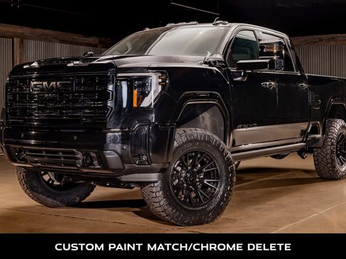 Used 2025 GMC Sierra 2500 AT4 w/ AT4 Premium Plus Package image 5