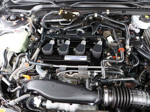 Used 2018 Honda Civic EX-T image 29