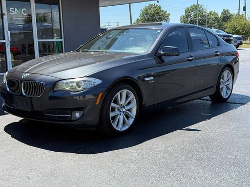 Used 2012 BMW 535i xDrive Sedan AWD/4WD image 4
