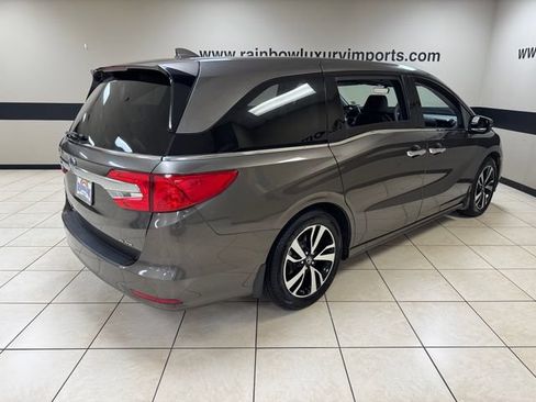 Used 2018 Honda Odyssey Elite image 6