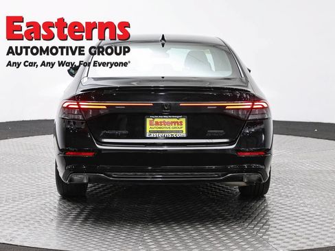 Used 2024 Honda Accord Sport image 6