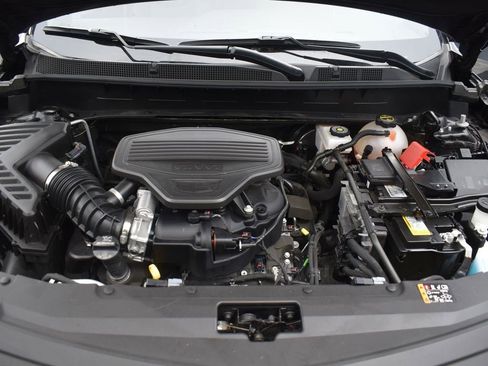 Certified 2024 Cadillac XT6 Premium Luxury w/ LPO, Floor Liner Package image 8