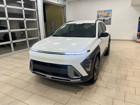 New 2026 Hyundai Kona SEL Premium AWD/4WD image 2