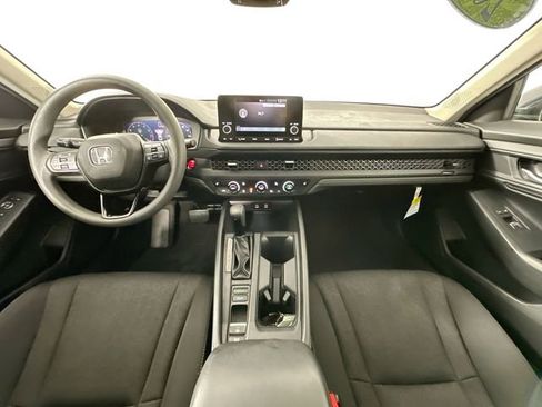 Used 2024 Honda Accord EX image 3