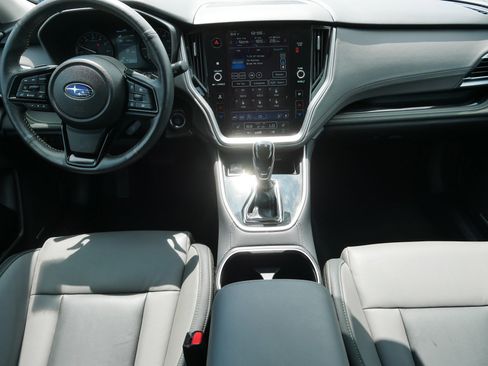 Used 2025 Subaru Outback Onyx Edition AWD/4WD image 10