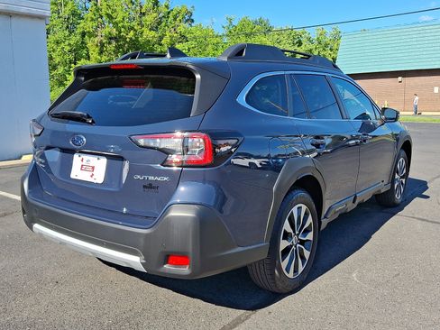 Certified 2024 Subaru Outback Limited AWD/4WD image 7