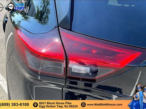 Certified 2023 Nissan Rogue SV AWD/4WD image 28