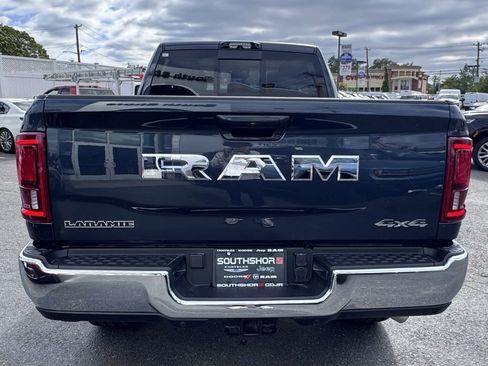 Used 2025 RAM 2500 Laramie image 6