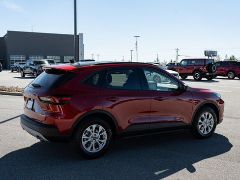 New 2026 Ford Escape Active w/ Tech Pack #1 FWD image 10