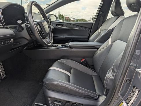 Used 2025 Toyota Camry SE w/ Convenience Package AWD/4WD image 26
