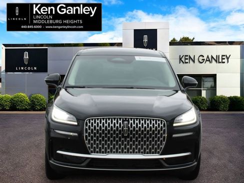 Used 2023 Lincoln Corsair Standard w/ Equipment Group 101A image 2