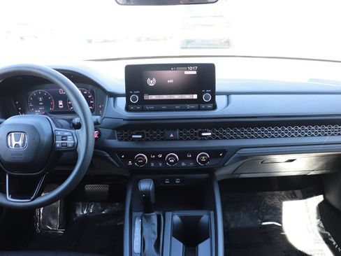 Certified 2025 Honda Accord SE image 14