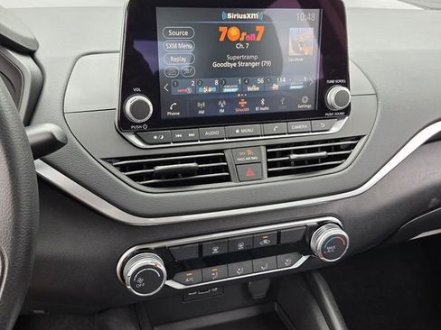 Certified 2025 Nissan Altima 2.5 S FWD image 16