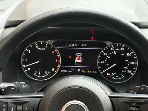 Used 2024 Nissan Rogue SV AWD/4WD image 36
