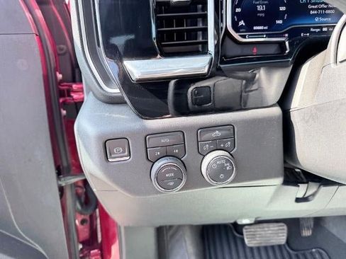 Used 2023 Chevrolet Silverado 1500 LT AWD/4WD image 22