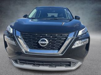 Used 2023 Nissan Rogue SV video 2