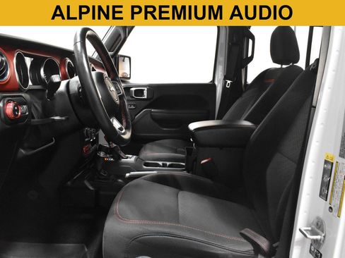 Used 2021 Jeep Gladiator Rubicon AWD/4WD image 4