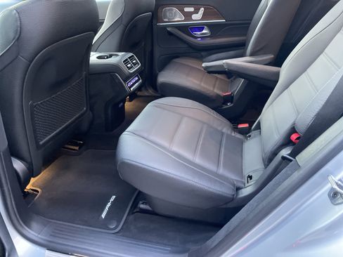 Certified 2024 Mercedes-Benz GLS 450 4MATIC image 41