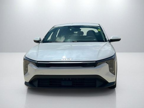 Used 2025 Kia K4 FWD image 2