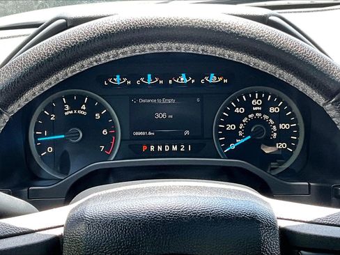 Used 2016 Ford F150 XLT w/ Equipment Group 302A Luxury AWD/4WD image 21
