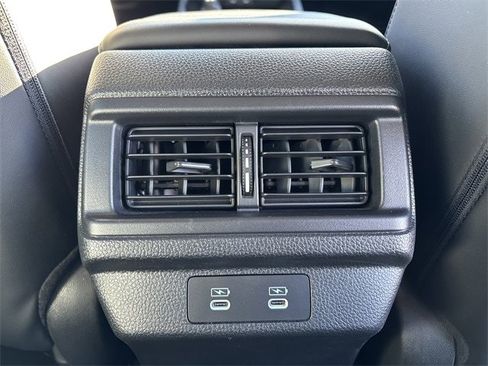 Used 2024 Honda Accord Touring image 21