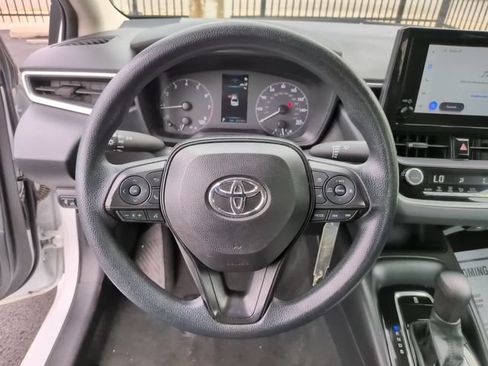 Used 2024 Toyota Corolla LE FWD image 14