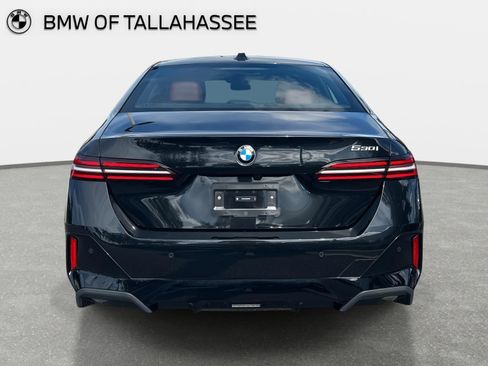 Used 2025 BMW 530i w/ M Sport Package image 6