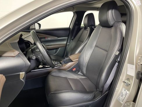 Used 2024 MAZDA CX-30 AWD 2.5 S w/ Premium Package image 12