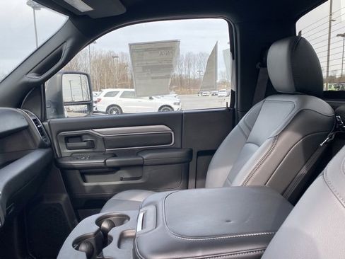 New 2025 RAM 5500 Tradesman image 30